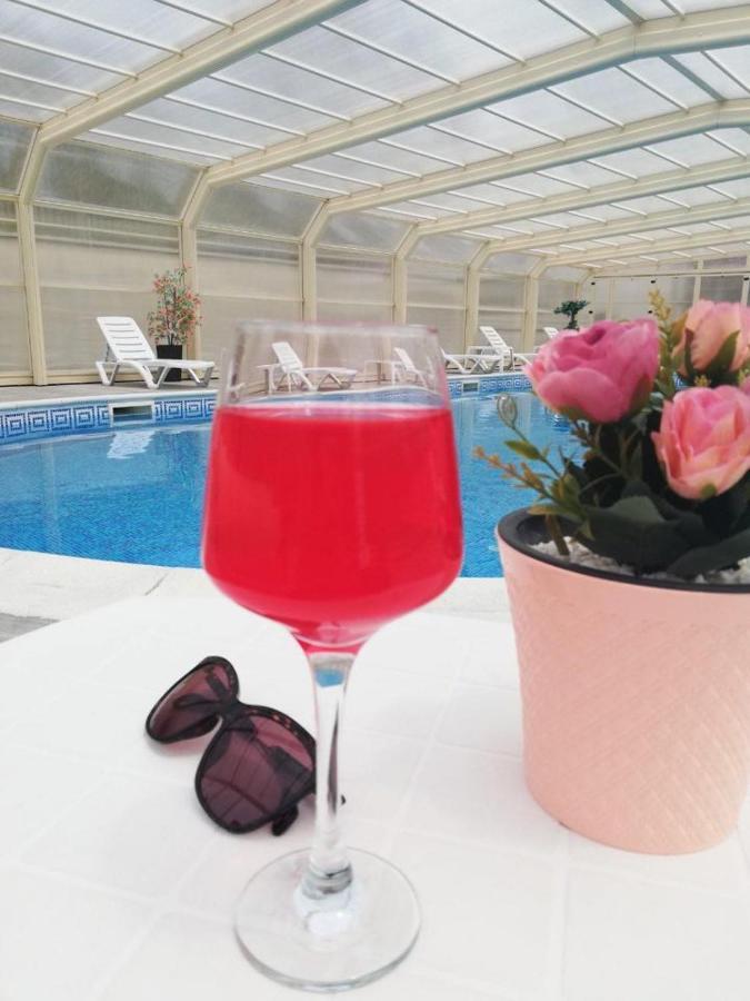 Hotel Velista Vonesjta voda Exteriör bild